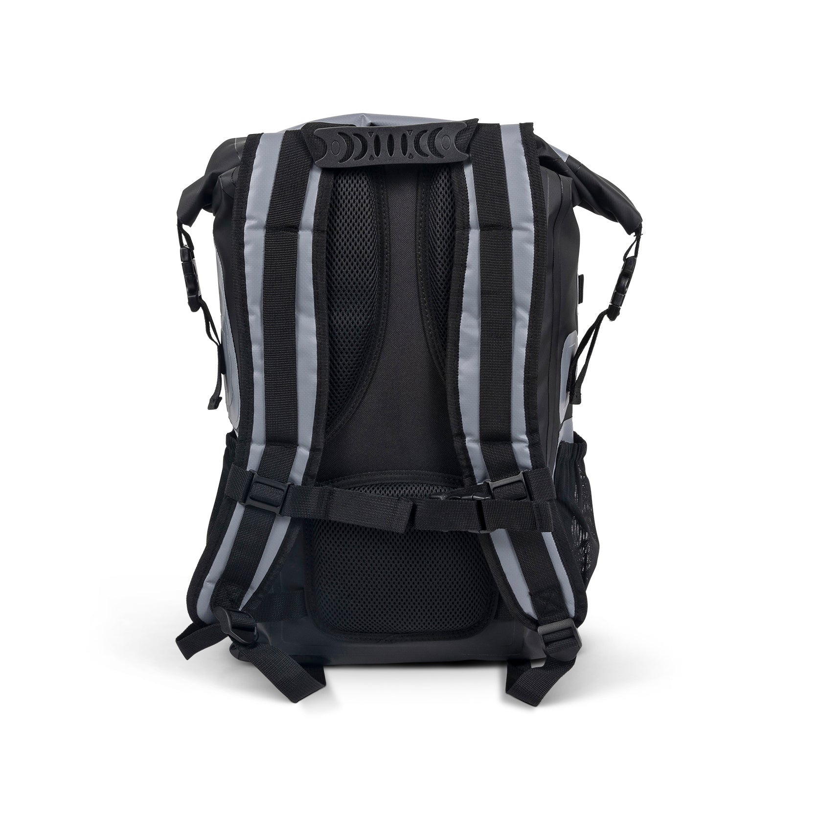 Padded shoulder straps and comfortable back padding reduced fatigue