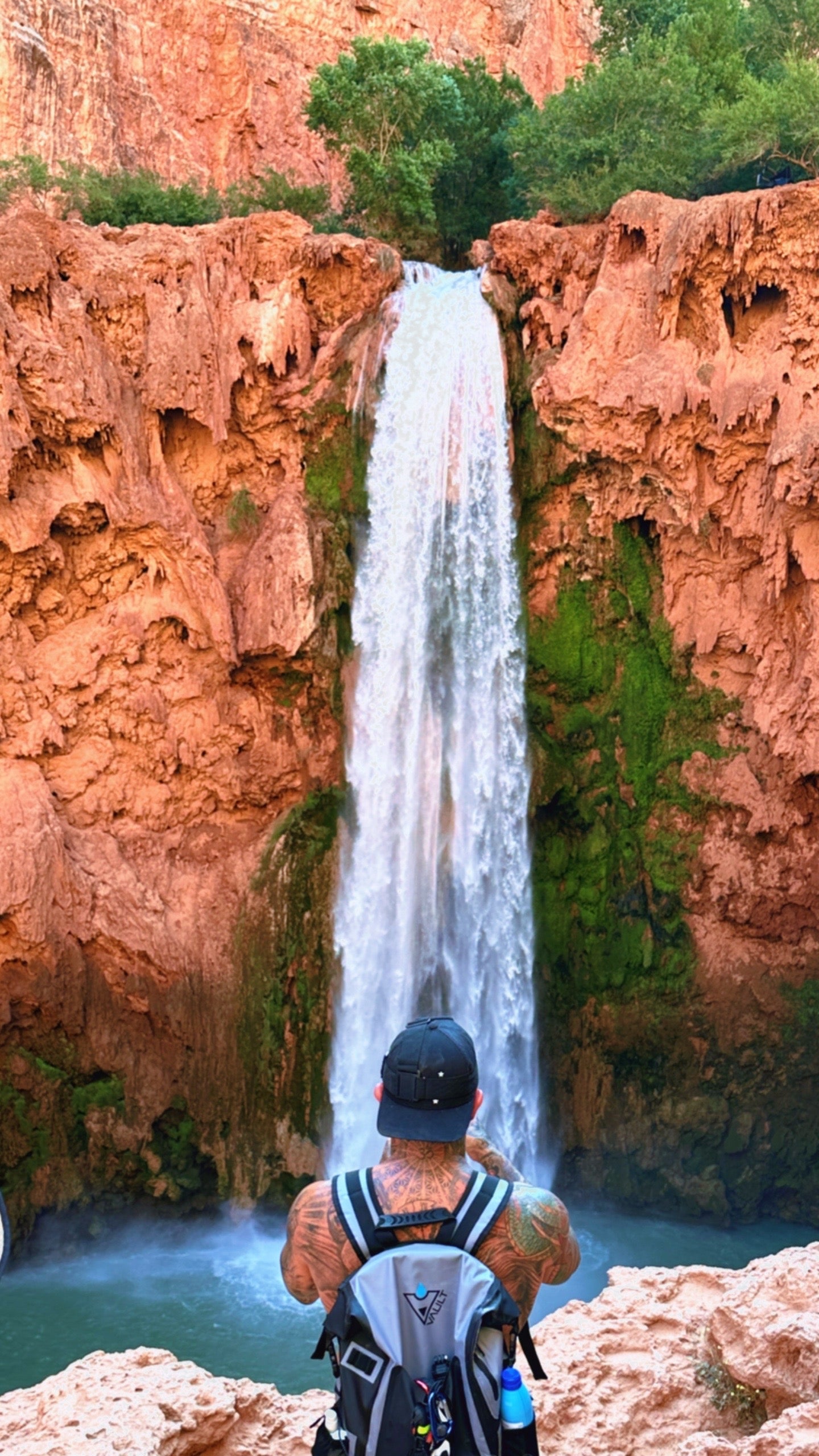 The perfect backpack for Havasu Falls. With great ergonomics and comfort climbing down Mooney Falls was a breeze. 